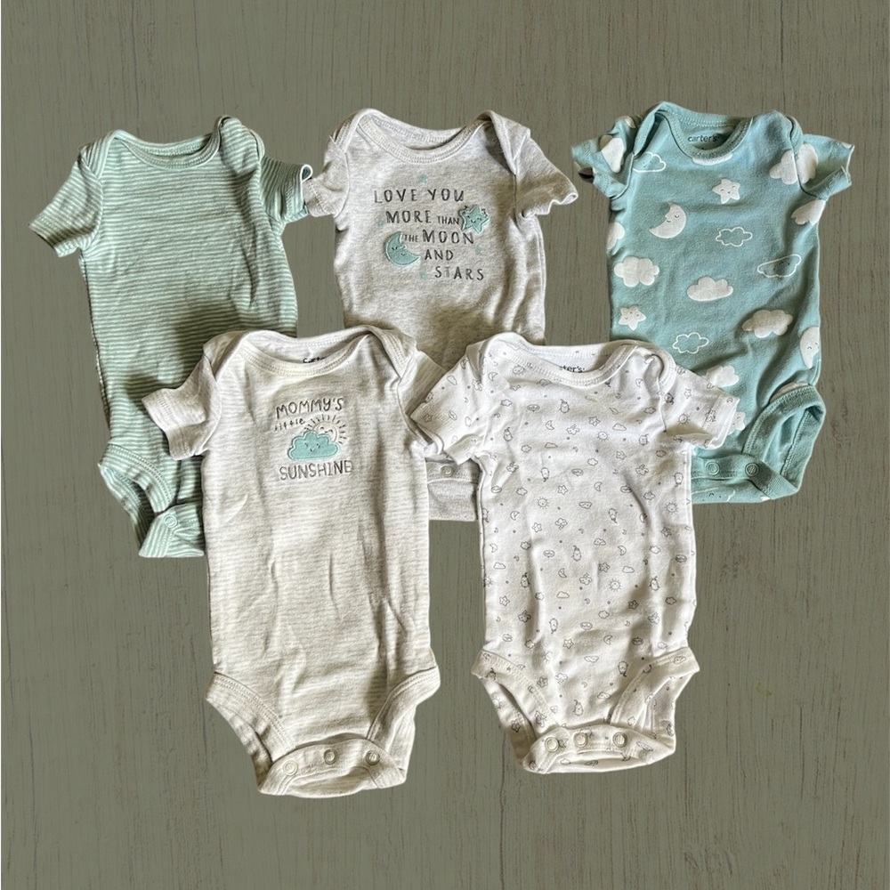 Carters Newborn Onsies Set‎
